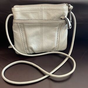 Tignanello leather crossbody. Organization!